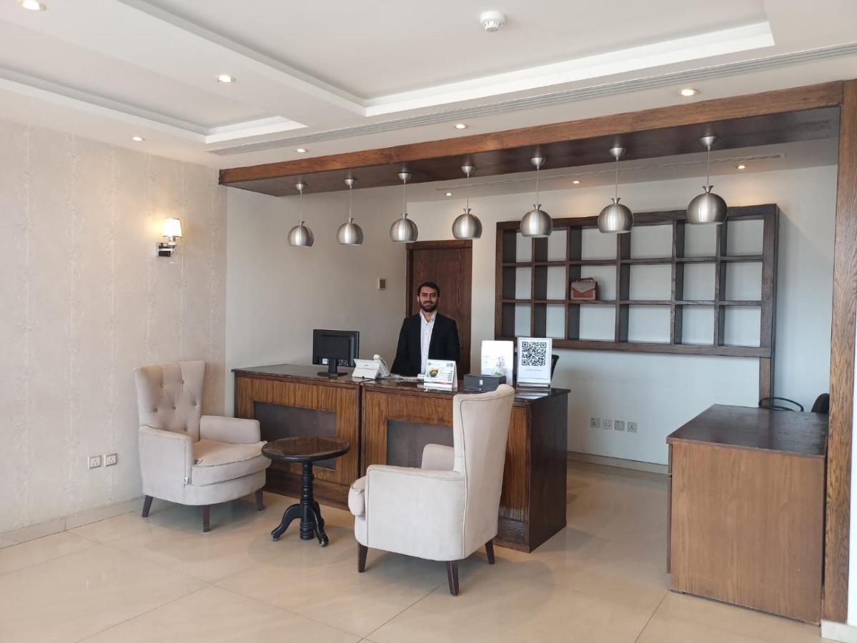 Отель Burj Alawal Jubail Экстерьер фото